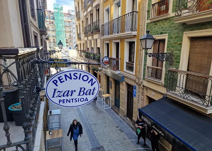 Pension Izar Bat Guesthouse San Sebastián